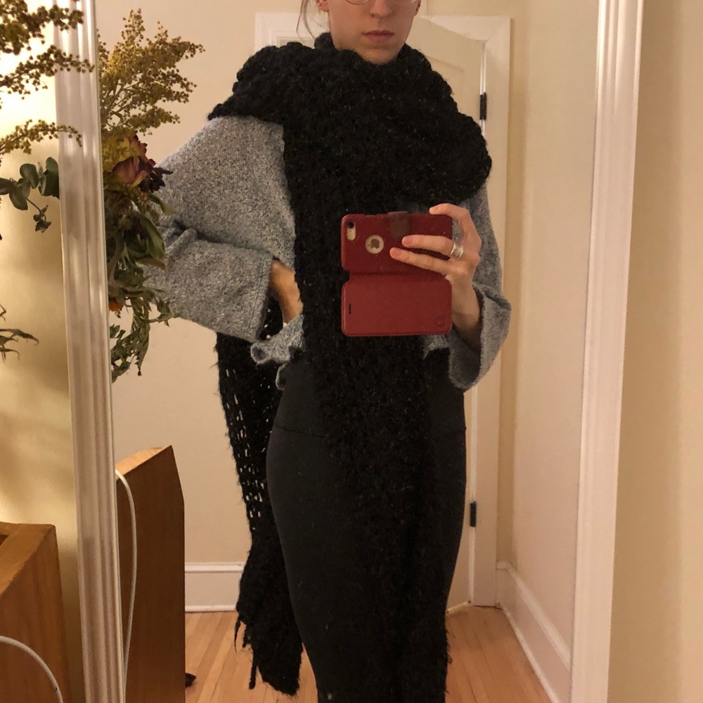 Oversized chunky scarf